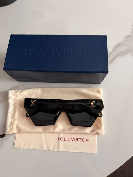 Слънчеви очила LV