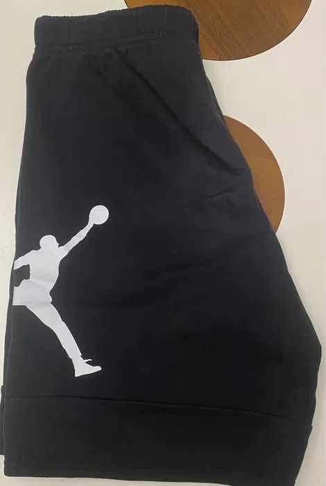 Шорты Air Jordan, оригинал, размер М.