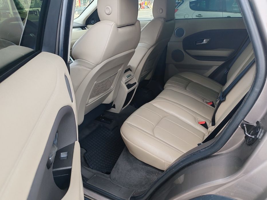 Evoque, unic proprietar, facelift, intretinut