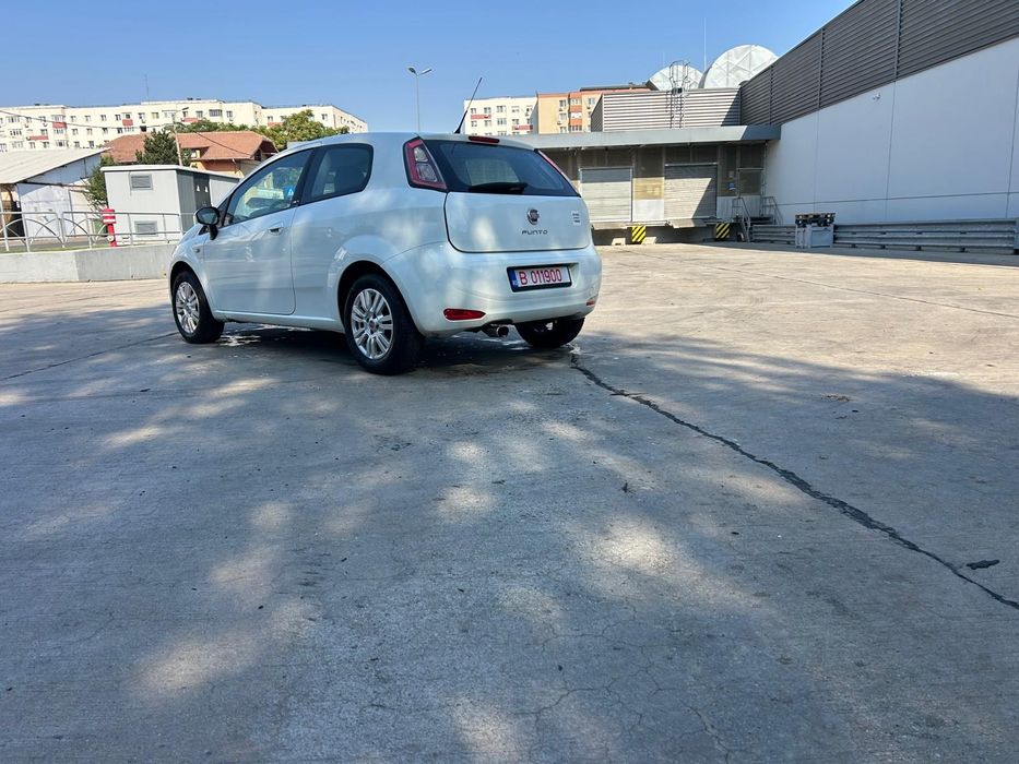 Vand fiat punto ..