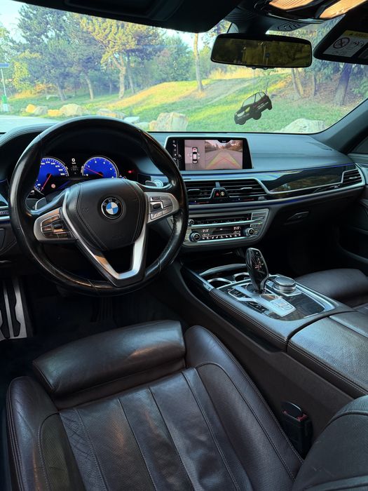 BMW Seria 7 G11 740d Xd / M pachet Int/Ext / 2017