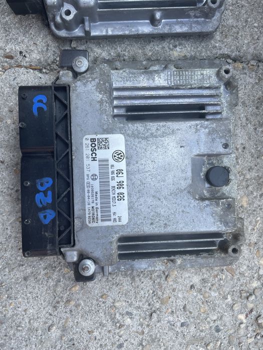 Vand calculator motor ECU  Volkswsgen Passat Cc 1.8 bzb CDA benzina