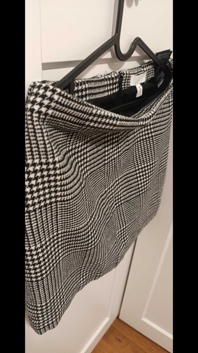 Нови къси зимни поли, размер S