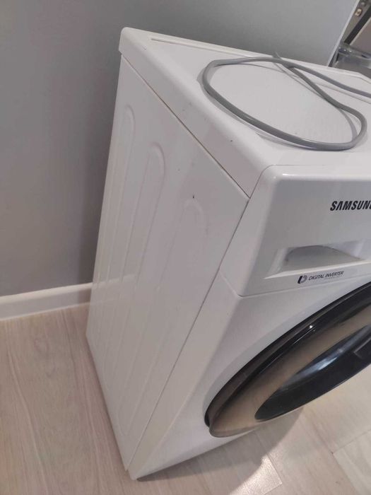 Стиральная машина Samsung