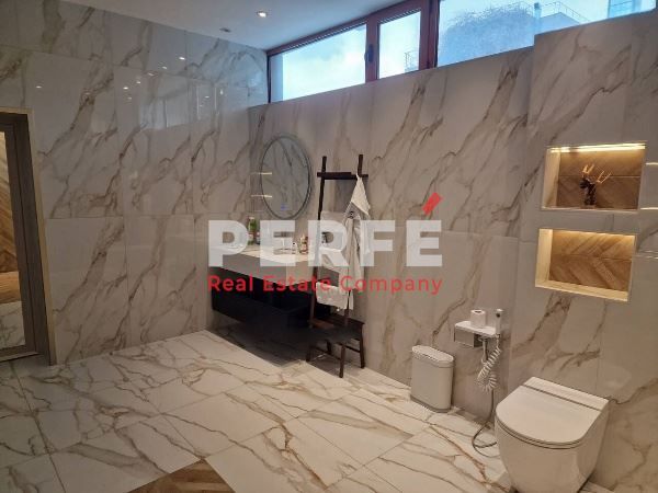 Продава се Многостаен апартамент в к.к. Слънчев бряг - 346 кв.м за 1648 €/кв.м - Снимка #8