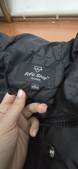 Куртка сатылады.