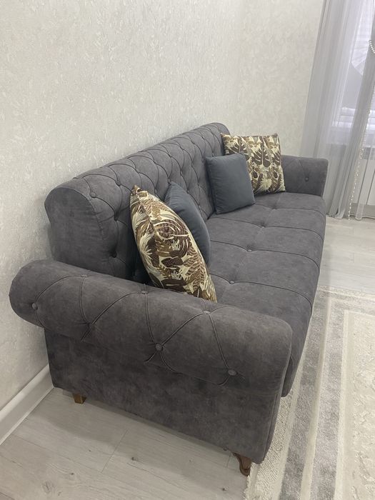 Диван Эпика б/у.