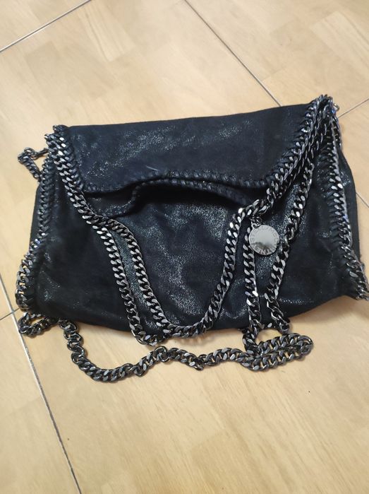 Geanta de umăr cu lanturi