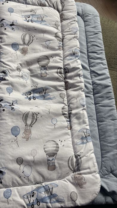 Порт-бебе двулицево в синьо и бяло 2 бр.