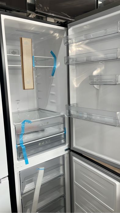 Продам холодильники