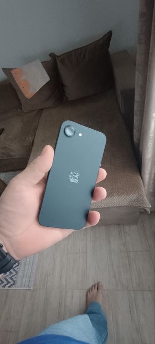 Urgent!! Vand iphone 16e ca nou 128gb