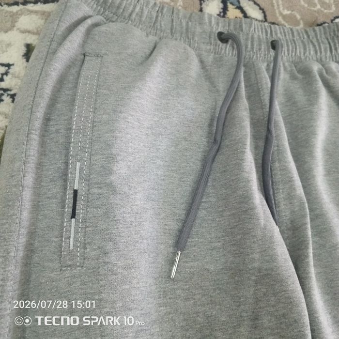Nike triko sotiladi