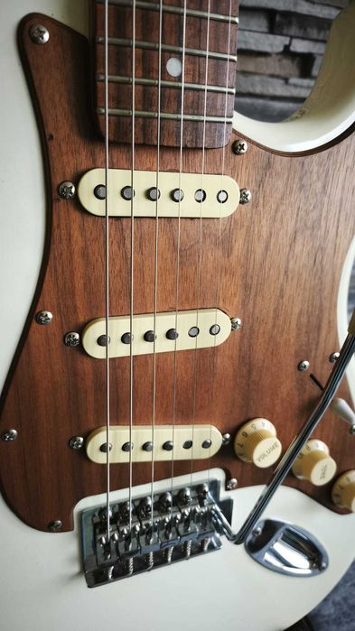 Chitară electrică Blackwood Strat 2022 – Made in Germany, Fender USA Pure Vintage ’61, pickguard nuc autentic