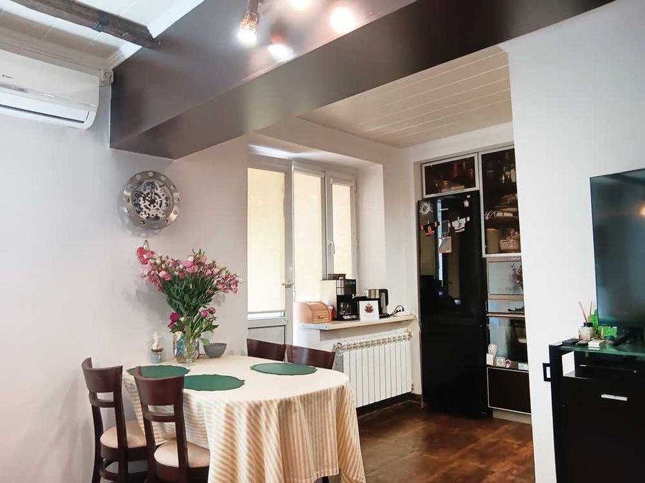 2-комнатная квартира · 54 м² · 2/5 этаж, мкр №9 — Саина - Ansicht 3