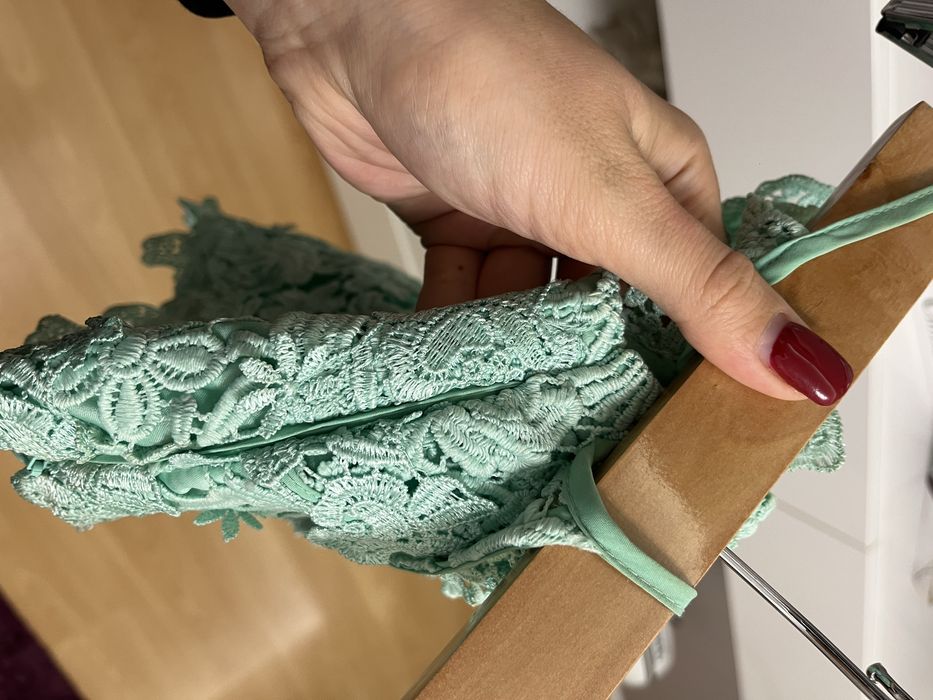 Тюркоазен топ Guess