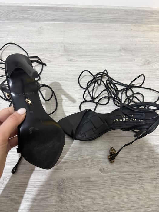 Сандали на ток Kurt Geiger