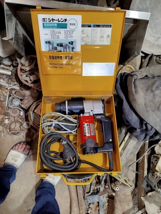 Ручной инструмент гайкавёрт японский качественный