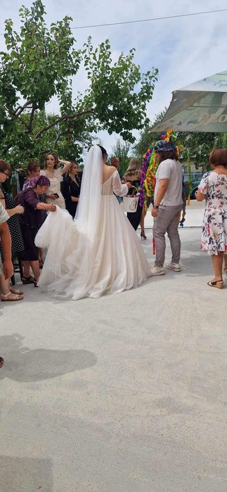 Rochița de mireasă!