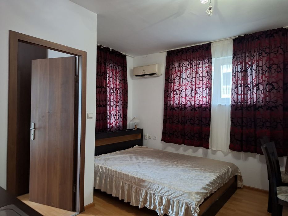 Продава се спалня