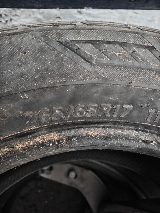 Продам баллоны 265/65/R17