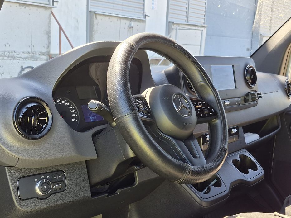 Mercedes Benz sprinter cel mai lung