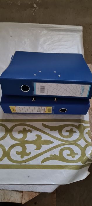 Продажа папок-регистраторов.