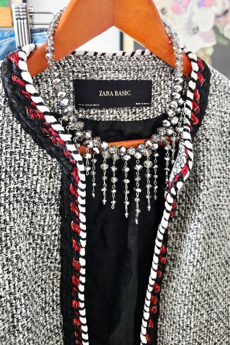 Sacou ZARA - Tweed, XS Alb/Negru cu franjuri roșii