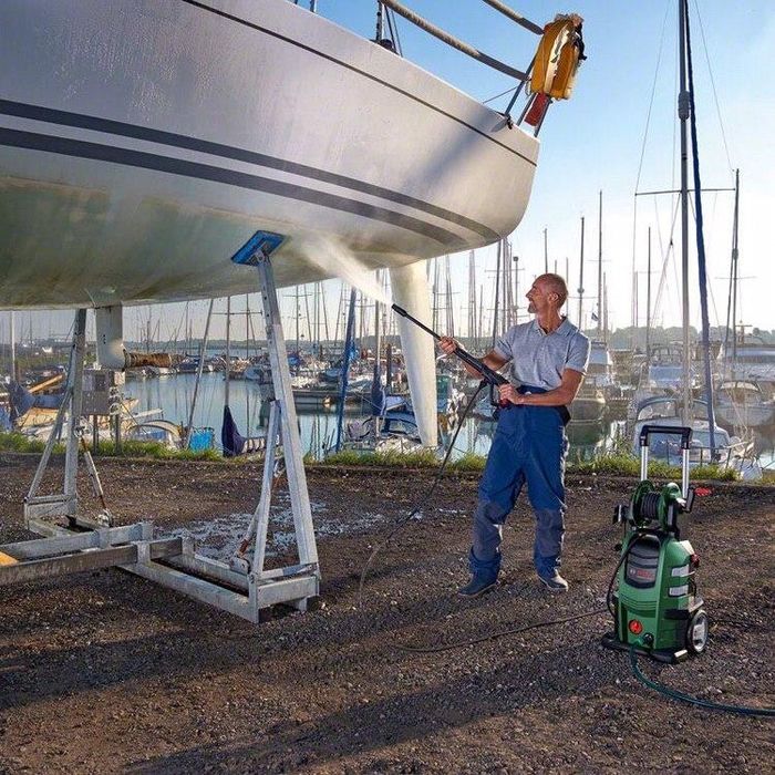 Мойка высокого давления (карчер,карчир,каршер) BOSCH AQUATAK 160