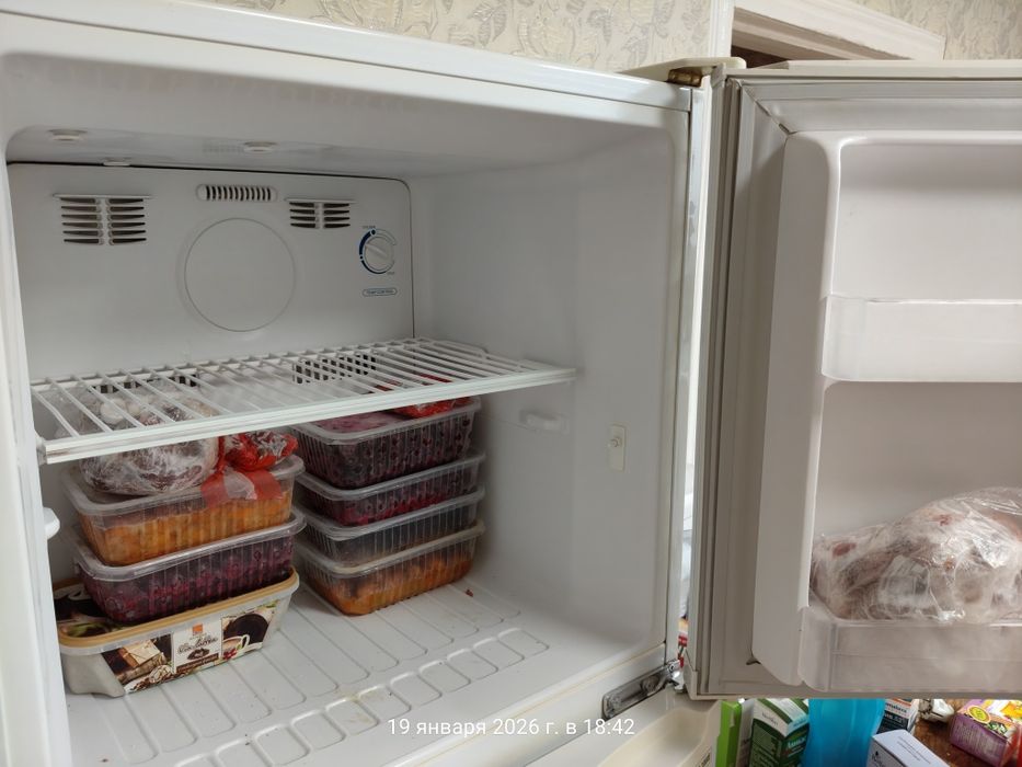 Холодильник двухкамерный Samsung