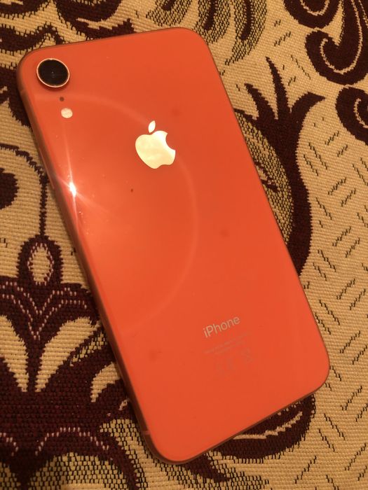 Айфон хр 128гб.