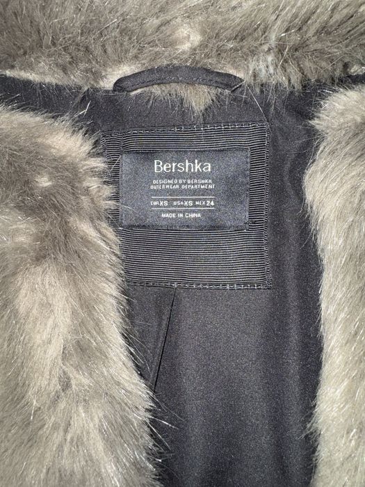 Haina de blana Bershka