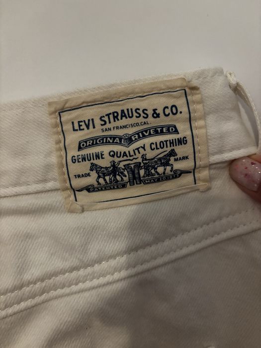 Дамски къси дънкови панталони Levi’s