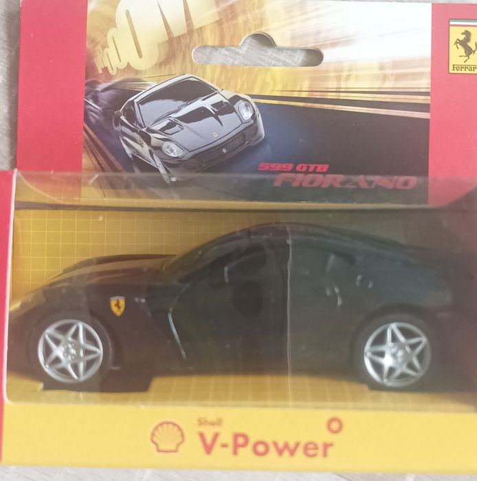 Нови колички Ферари