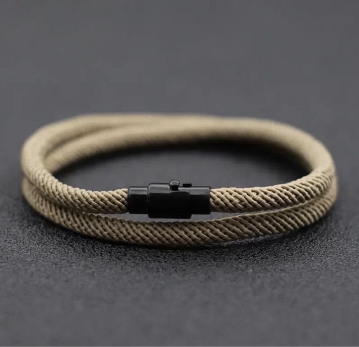 Гривни с преплитане