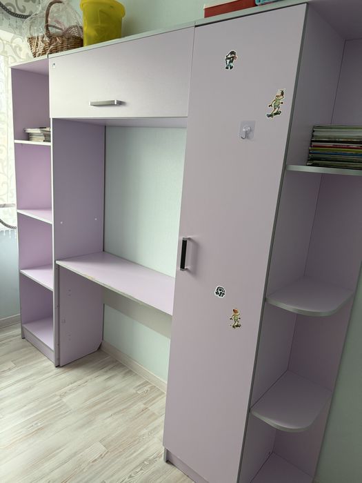 Детский шкаф для игрушек и одежды