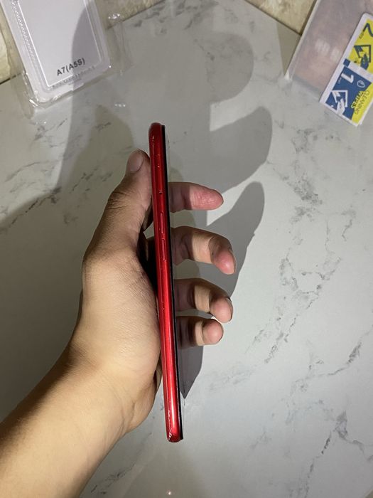 Продам oppo a5s в отличном состояний