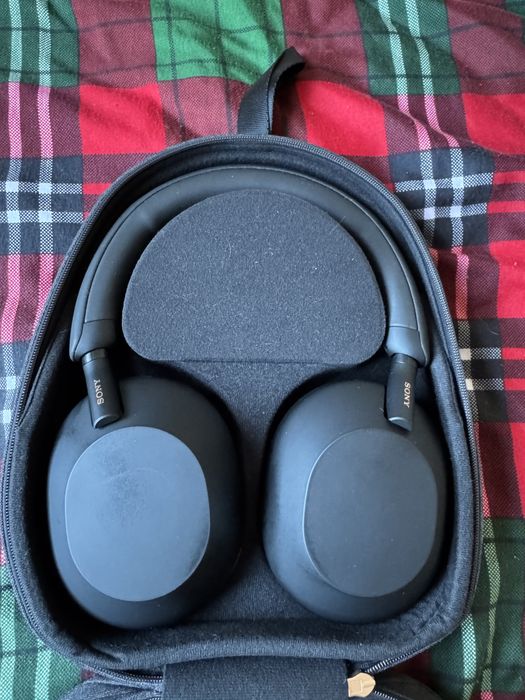 Безжични слушалки Sony WH-1000XM5