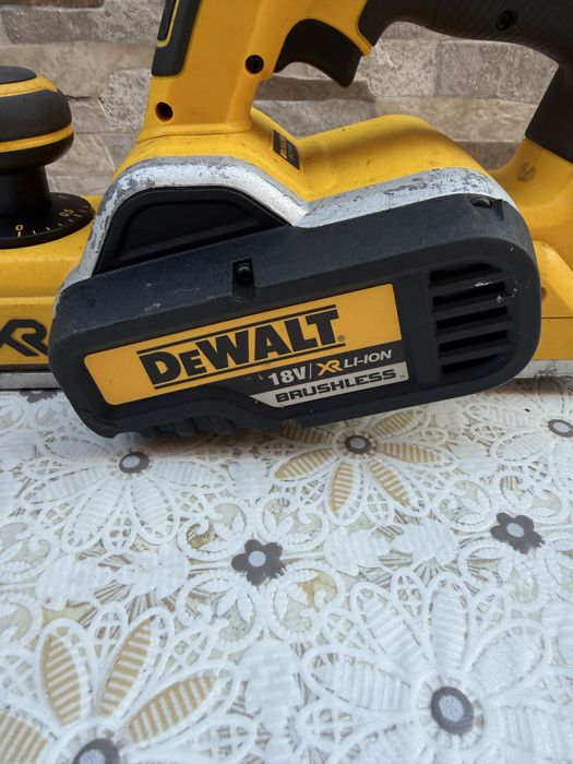 Акумулаторно ренде DeWALT