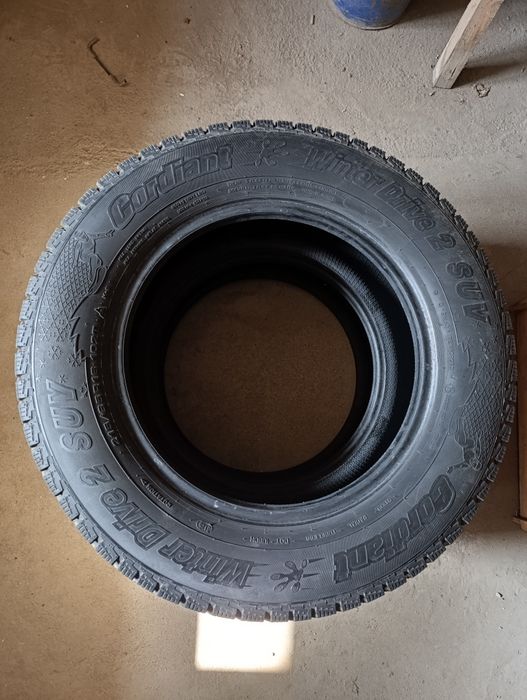 Продам шины 215/65/16