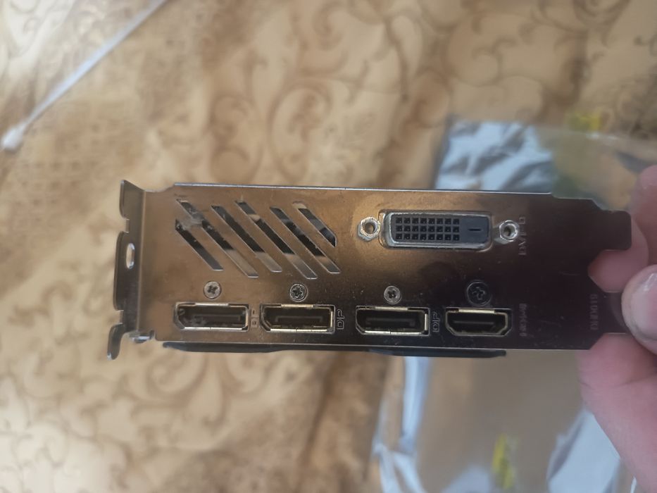 De vanzare Gigabyte Gtx 1080 8Gb