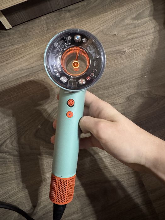 Feon Dyson HD16 supersonic nural