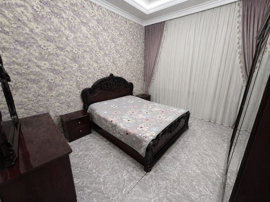 Arenda Olmazor Oxunboboyev hovli ijaraga ful komplekt 2 sanuzel 

6/1/