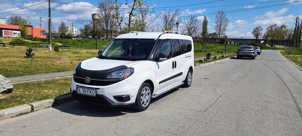 Vând Fiat Doblo Maxi