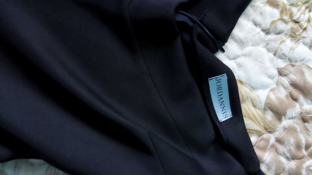 Официални дамски рокли