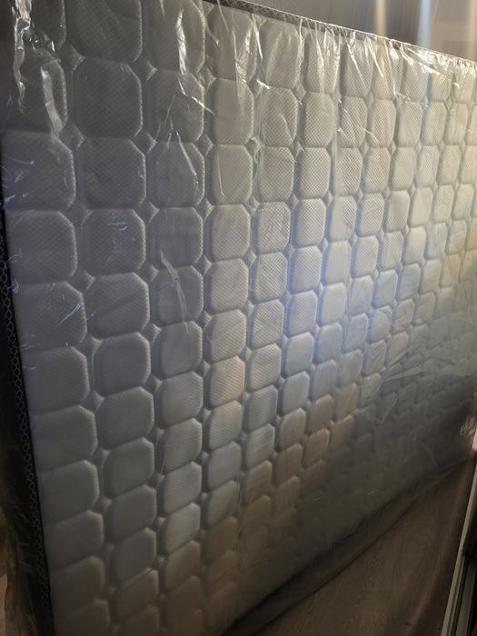 Новый матрас двуспальный 160×200×22