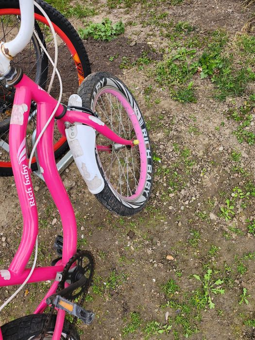 Vand bicicleta fetite