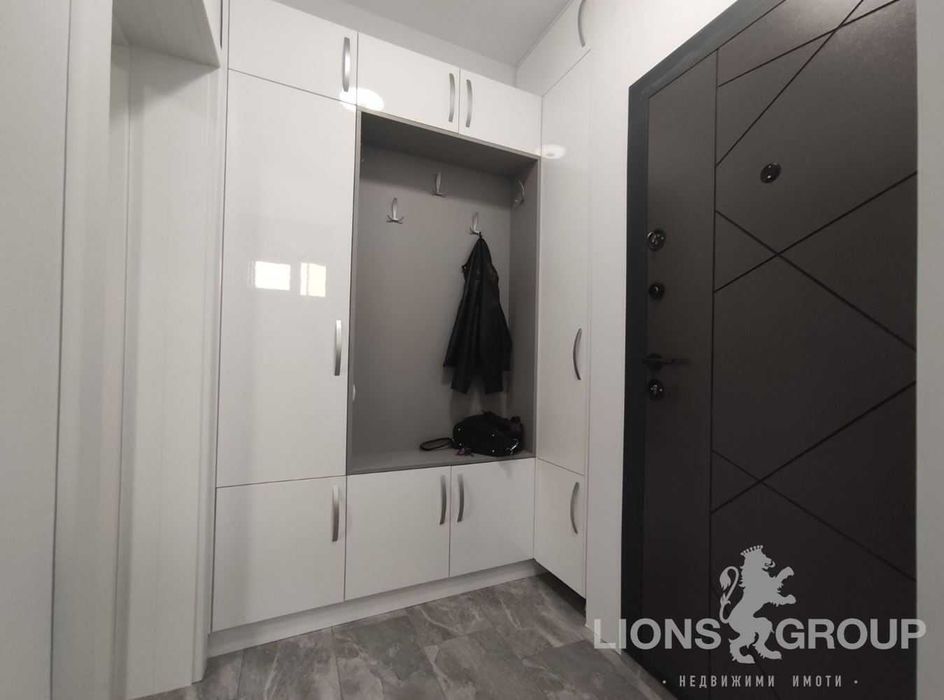 Дава се под наем Двустаен апартамент в Варна, Цветен квартал - 55 кв.м за 460 € - Снимка #5