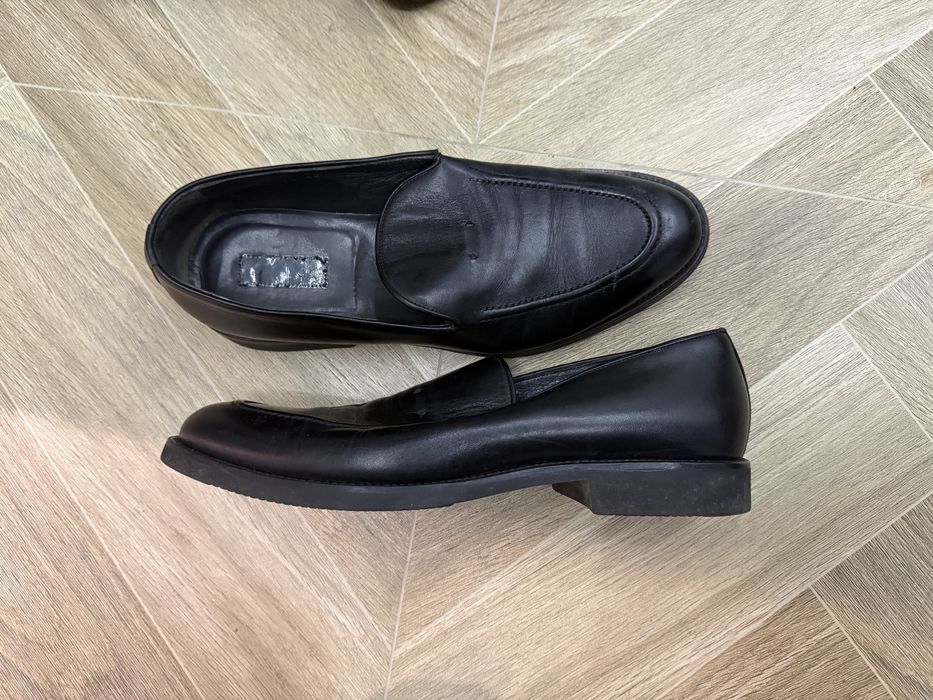 Черные кожанные лоферы