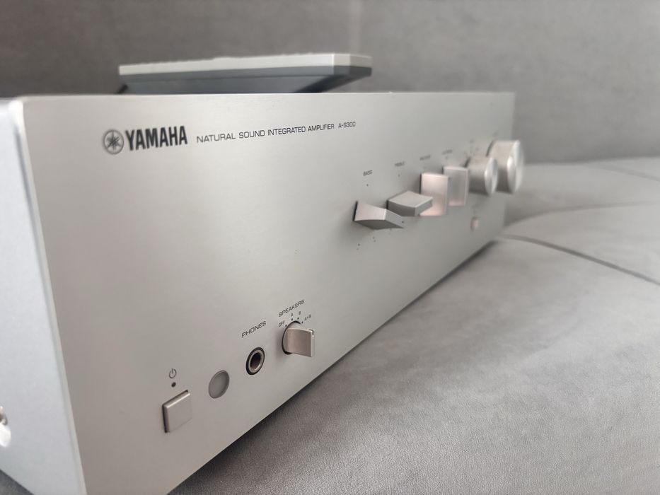 Продам Yamaha A-S300 усилок