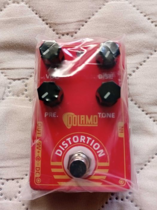 DOLAMO (D-9) - Distortion Guitar Effect Pedal